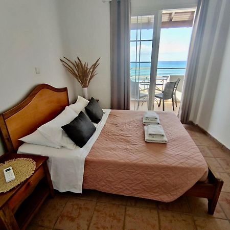 Nereides Apartments Ájosz Górdiosz Kültér fotó