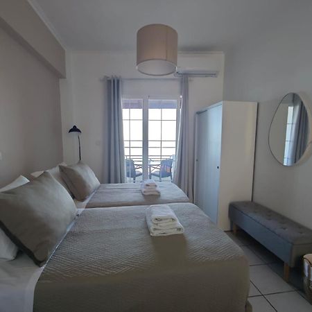 Nereides Apartments Ájosz Górdiosz Kültér fotó