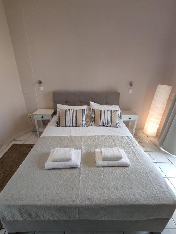 Nereides Apartments Ájosz Górdiosz Kültér fotó